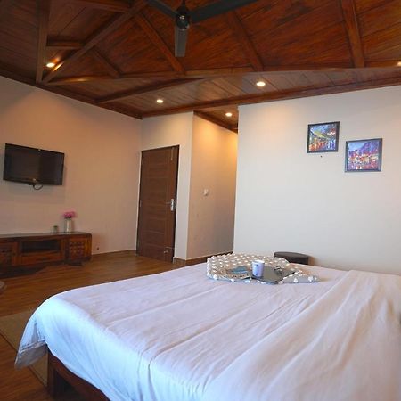 נייניטל Saffronstays Zephyr מראה חיצוני תמונה
